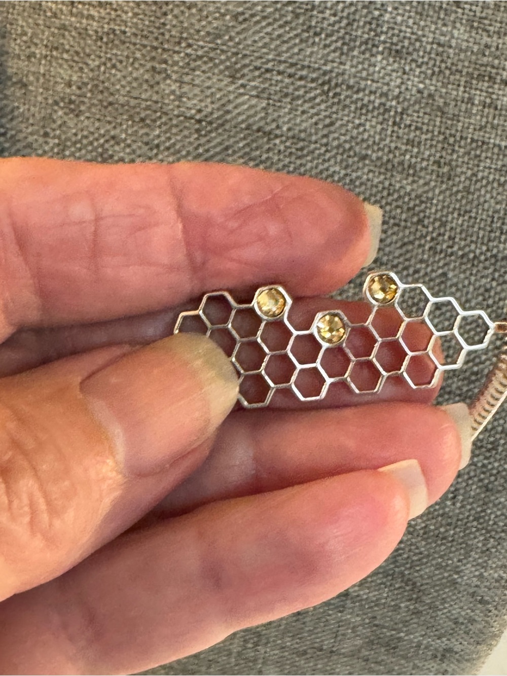 π©Άπ MIGNON FAGET STERLING SILVER BEE HIVE PENDAT AND CHAIN!ππ - Picture 6 of 12